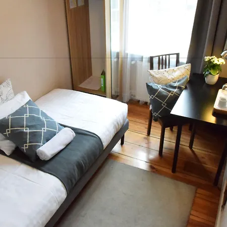 Blooms Boutique By Friendly