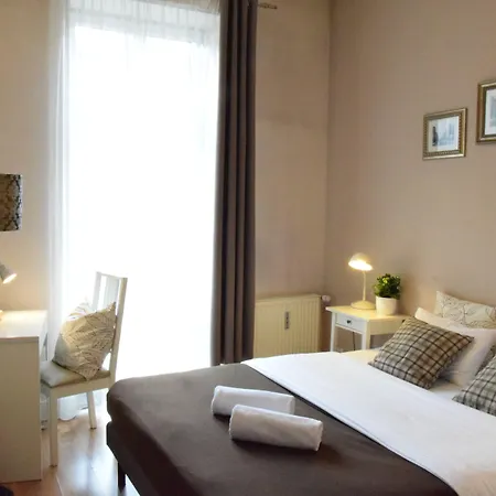 ホステル Blooms Boutique By Friendly ポズナン