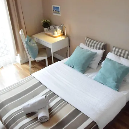 ホステル Blooms Boutique By Friendly