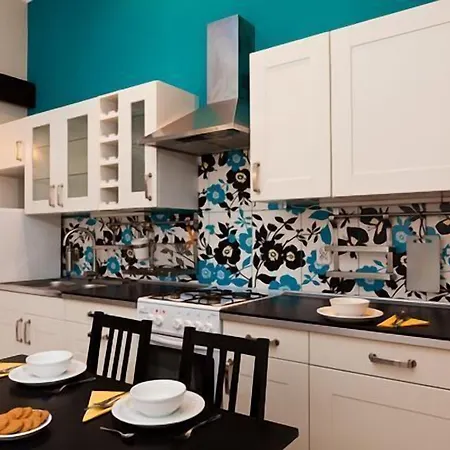 Blooms Boutique By Friendly * ポズナン