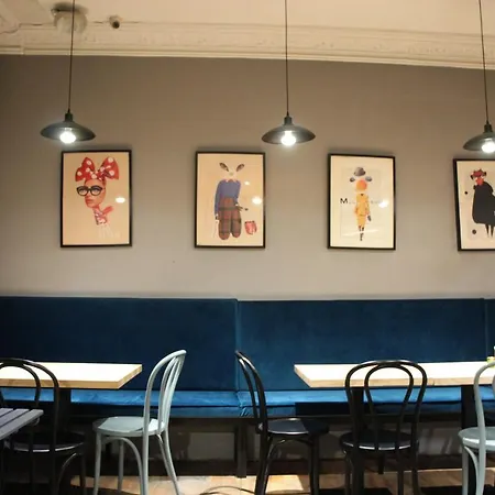 Hostel Blooms Boutique By Friendly *