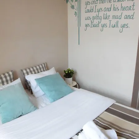 Blooms Boutique By Friendly