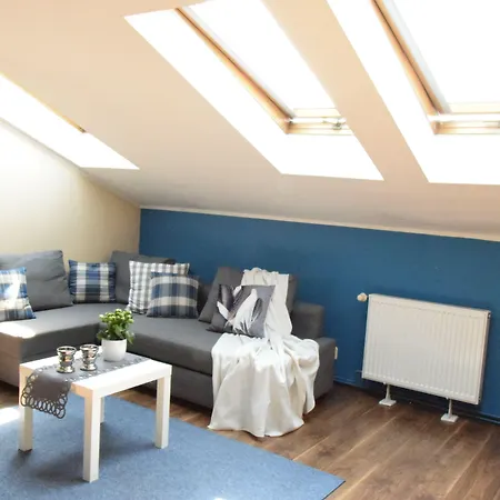 Blooms Boutique By Friendly