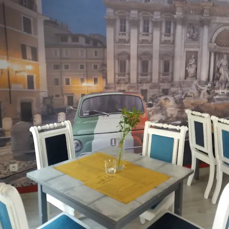 Blooms Boutique By Friendly Hostel Poznan