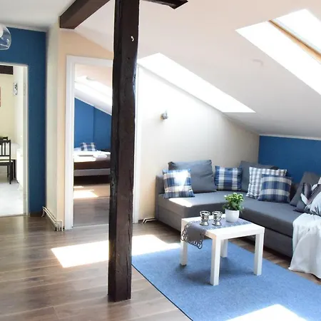 Blooms Boutique By Friendly Hostel Poznań