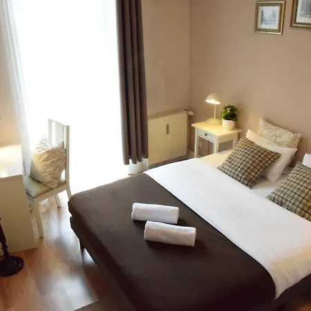 Blooms Boutique By Friendly Hostel Poznań