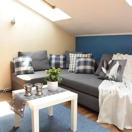 Hostal Blooms Boutique By Friendly Poznan