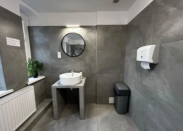 Blooms Boutique By Friendly Hostel Poznan