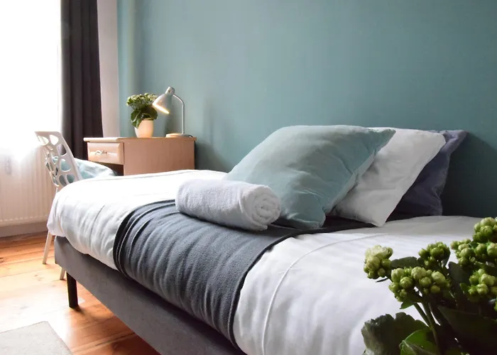 Blooms Boutique By Friendly *