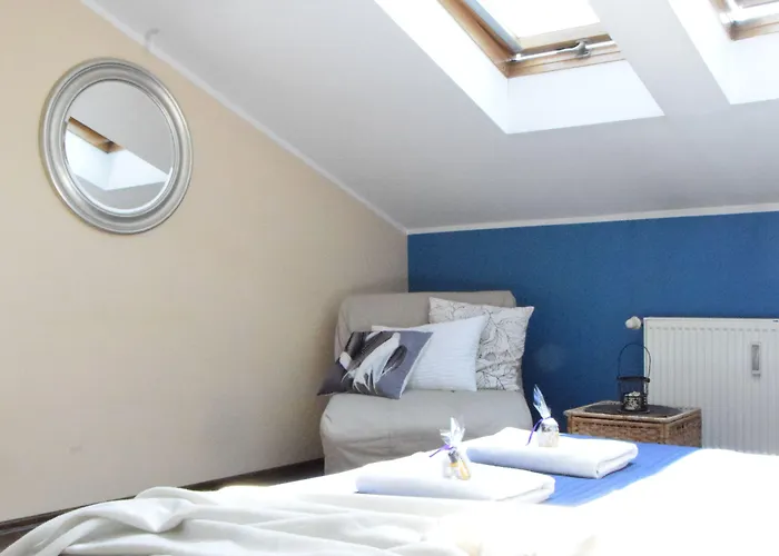 Blooms Boutique By Friendly Hostel