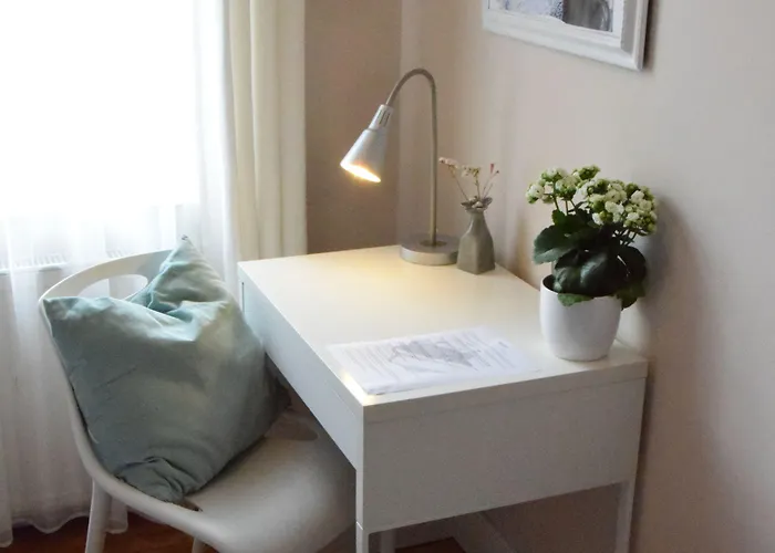 Blooms Boutique By Friendly Hostel