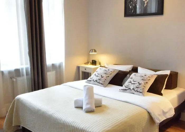 Hostel Blooms Boutique By Friendly *