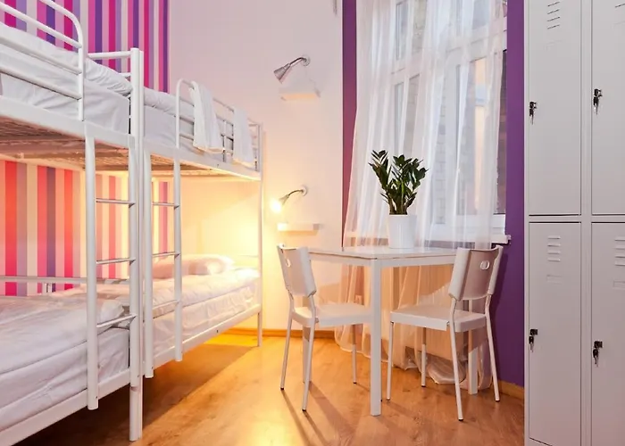 Blooms Boutique By Friendly Hostel *