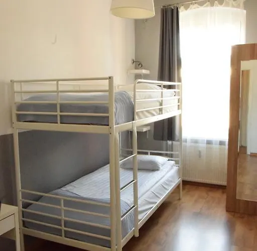 Blooms Boutique By Friendly Hostel *