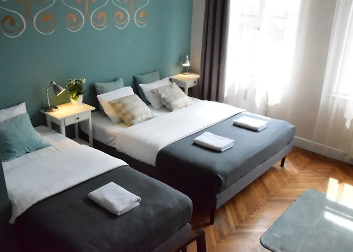 Hostel Blooms Boutique By Friendly *